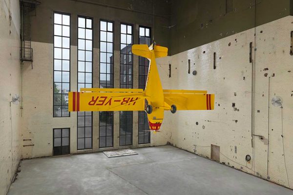 Kindl Locations Berlin Kesselhaus Flugzeug Kunst